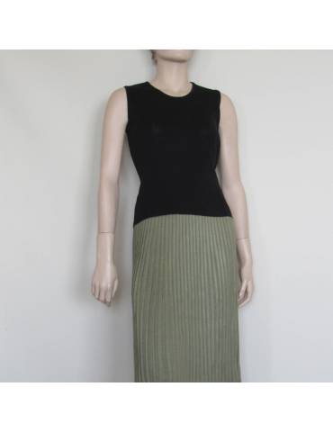 Straight-cut Sleeveless Top - Black