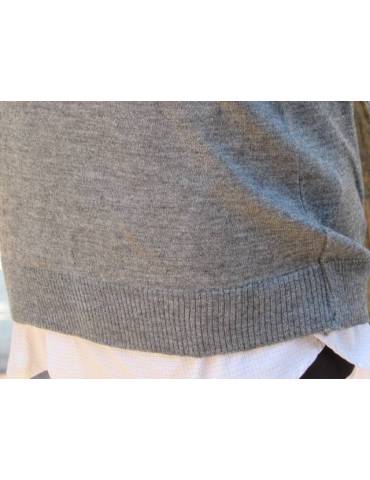 V-Neck Lightweight Knit Sweater - Gray